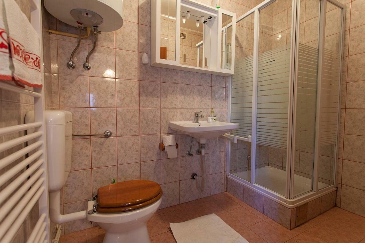 Apartments Topic & Krk Central Location كرك المظهر الخارجي الصورة